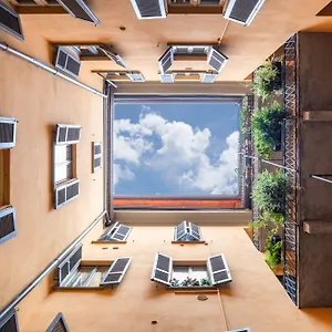 Relstay - Brera District , Milano Italia